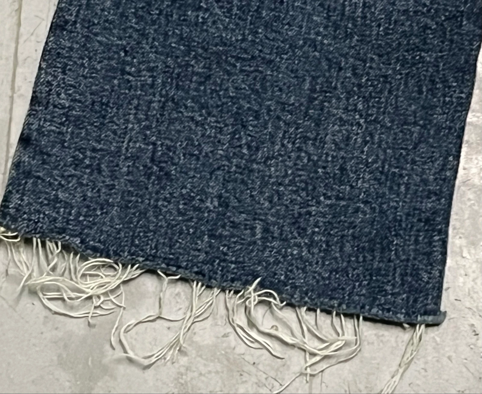 Hoge taille spijkerbroek met uitlopende pijpen – photo 16